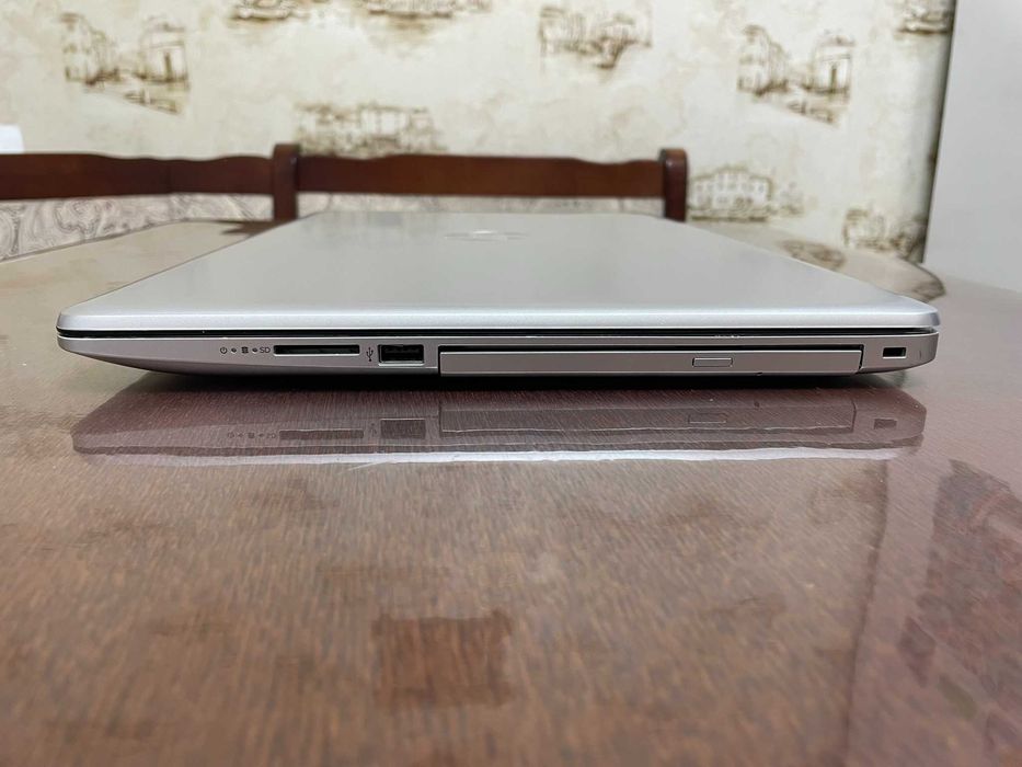 Ноутбук 17" FHD HP 17-BY2053CL (i5-10210U/16Gb/SSD 256Gb/Intel)