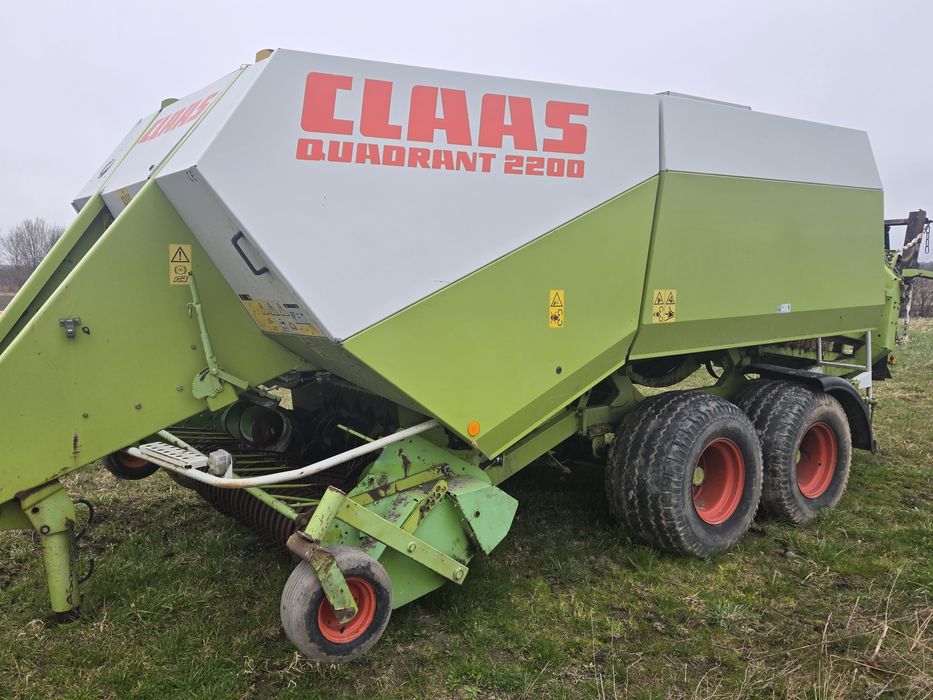 CLAAS quadrant  2200  krone vicon