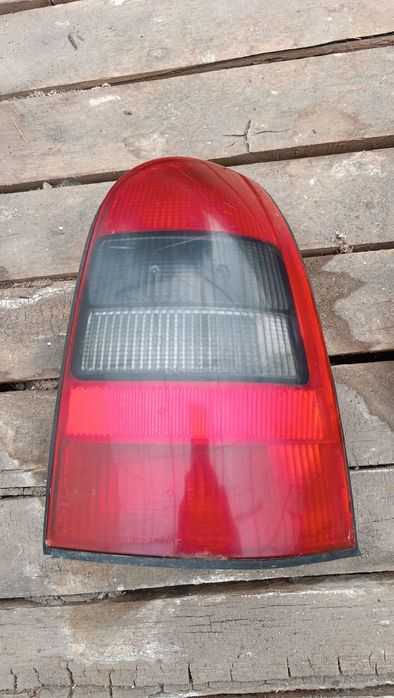 Продам стоп Опель вектра б