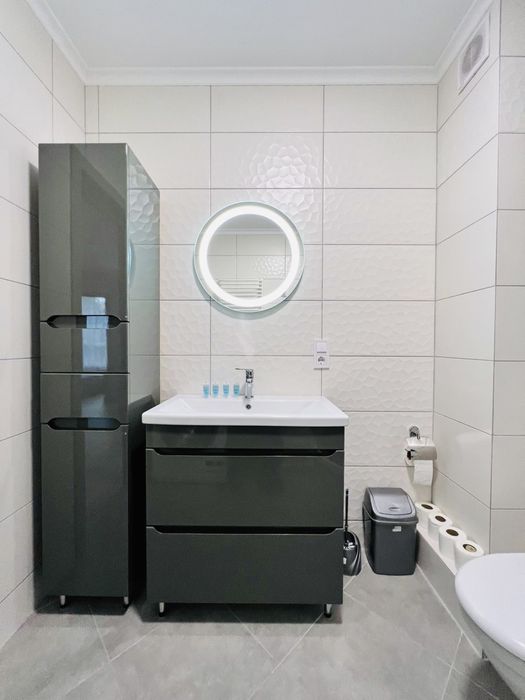 Подобово!2-х кімнатна квартира . Центр.вул. Коновальця 37