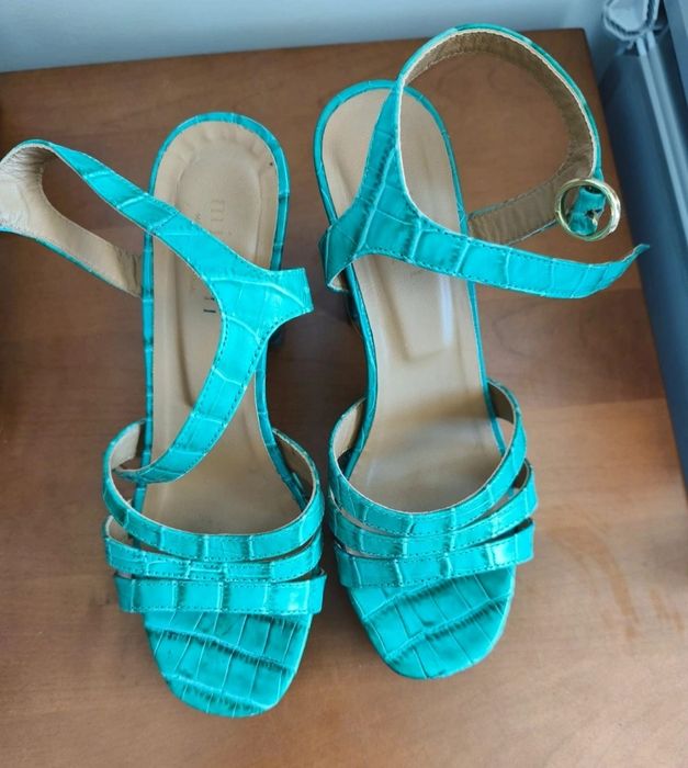 Sandalias mineli