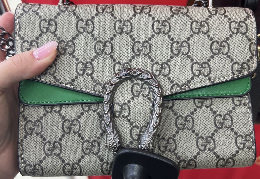 Сумка GUCCI , стан нової