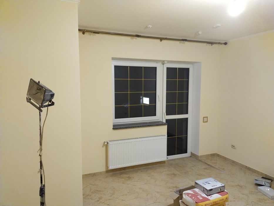 Продаж будинку  в центрі міста