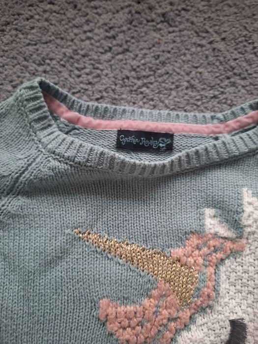 Sweter z jednorożcem roz.128