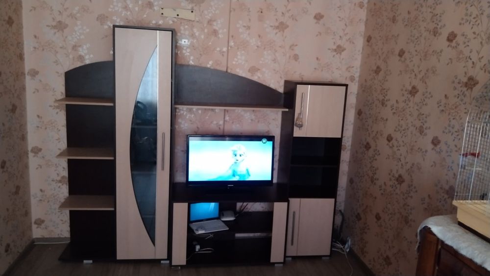 Продам стінка вітальня