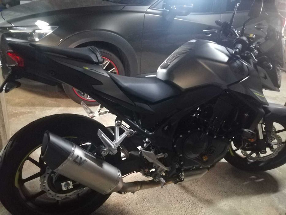 Honda hornet 750