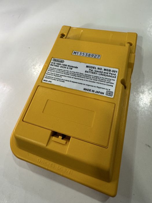 Game Boy Pocket + 2 jogos