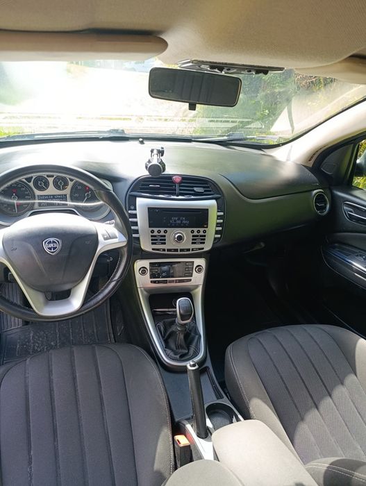 Lancia Delta 3 , 1.6 multijet 2012, z Polskiego salonu.