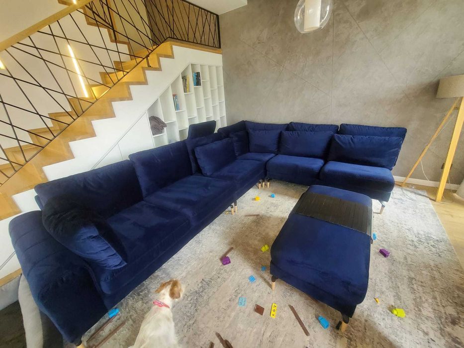 Duży granatowy narożnik