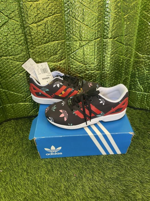 Tenis adidas tamanho 37