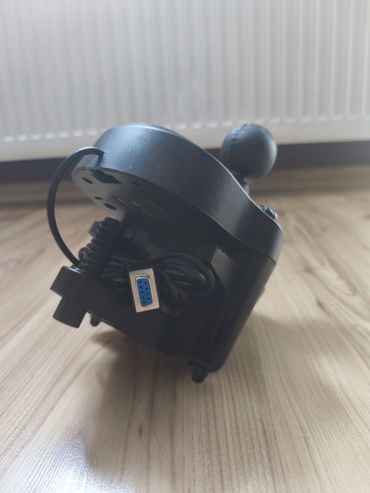 Skrzynia biegów Logitech shifter
