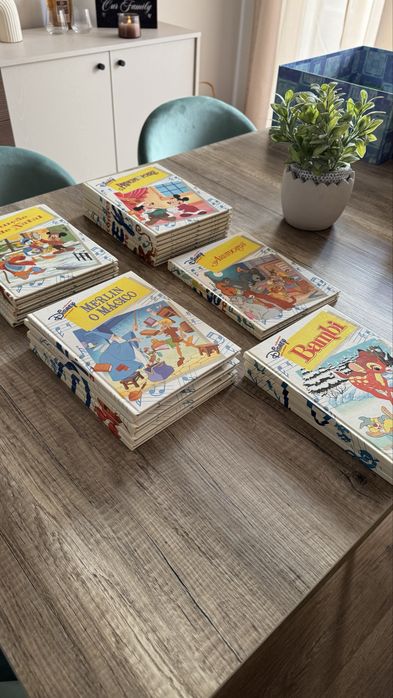 Coleção 25 livros Disney com Audio Cassetes
