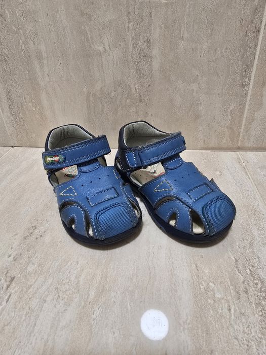 Шкіряні босоніжки Pablosky