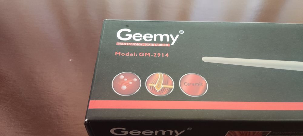 плойка для волосся Geemy GM-2914