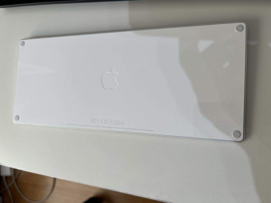 Apple Magic Trackpad e Keyboard