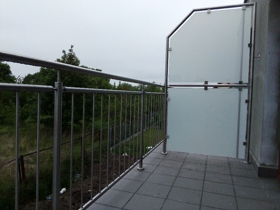 Bramy ogrodzenia balustrady furtki