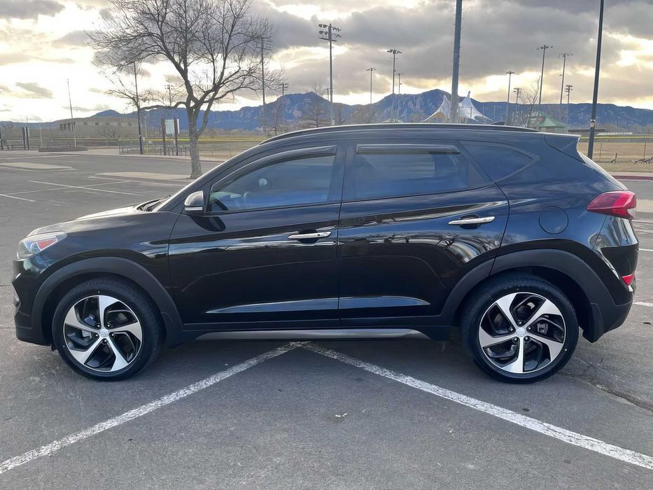 Hyundai Tucson Limited      2016