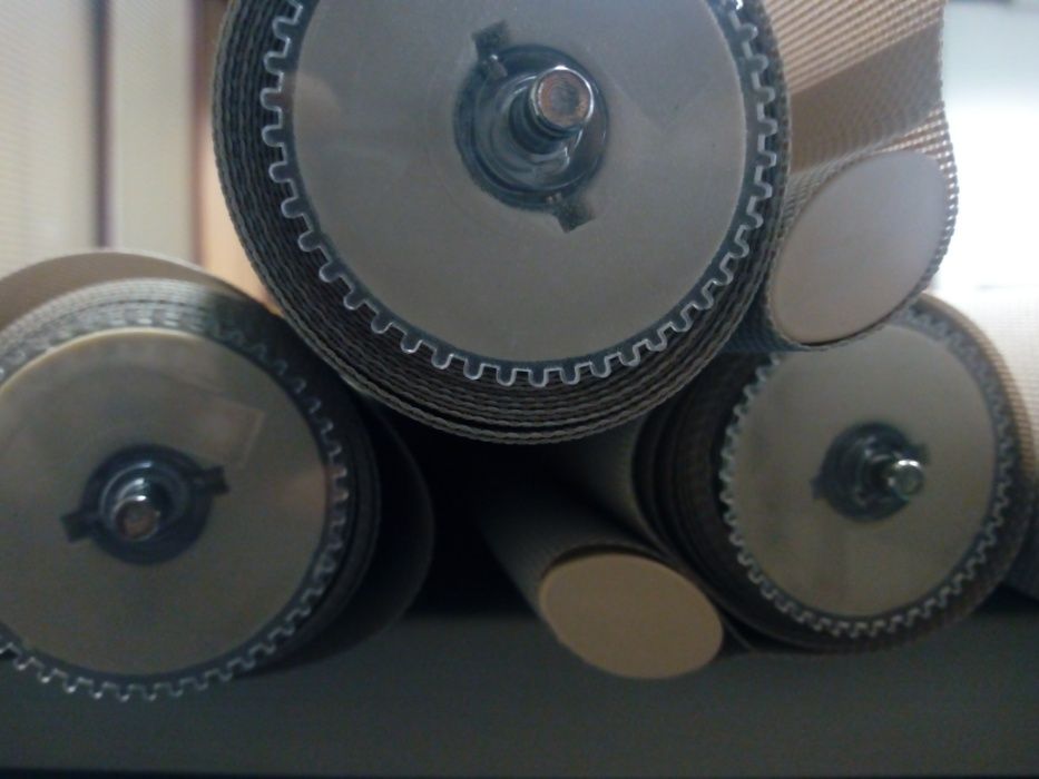 Cortinas/Estores de rolo várias medidas branco e bege