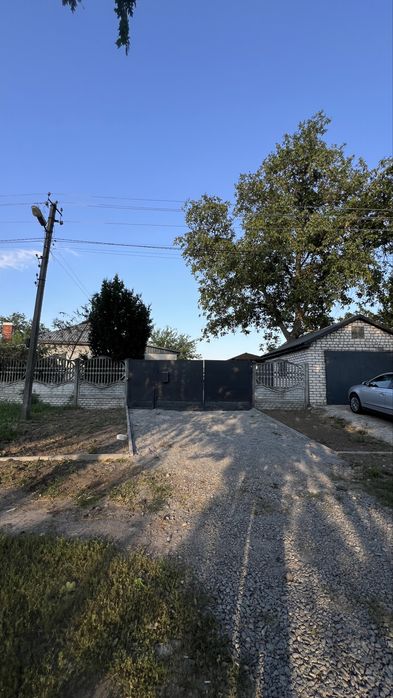 Продаж будинку Піщане