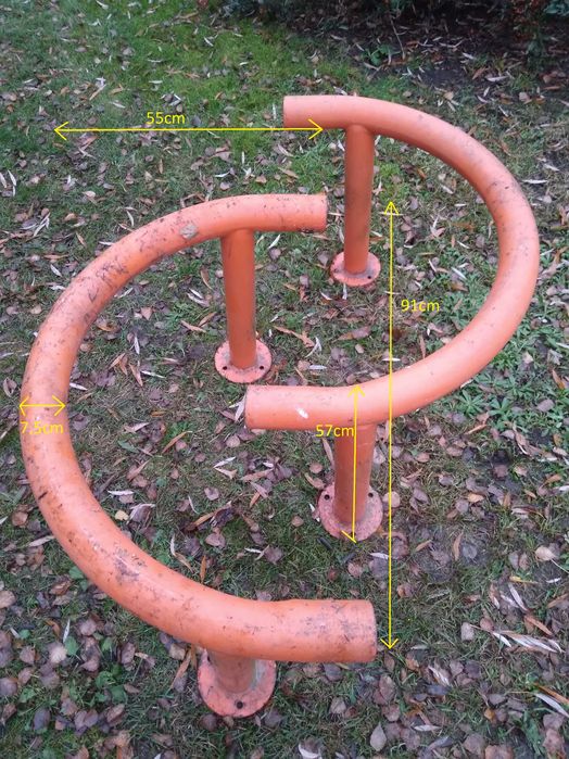 Odboje, osłony, odbojnice, barierki ochronne, bandy.