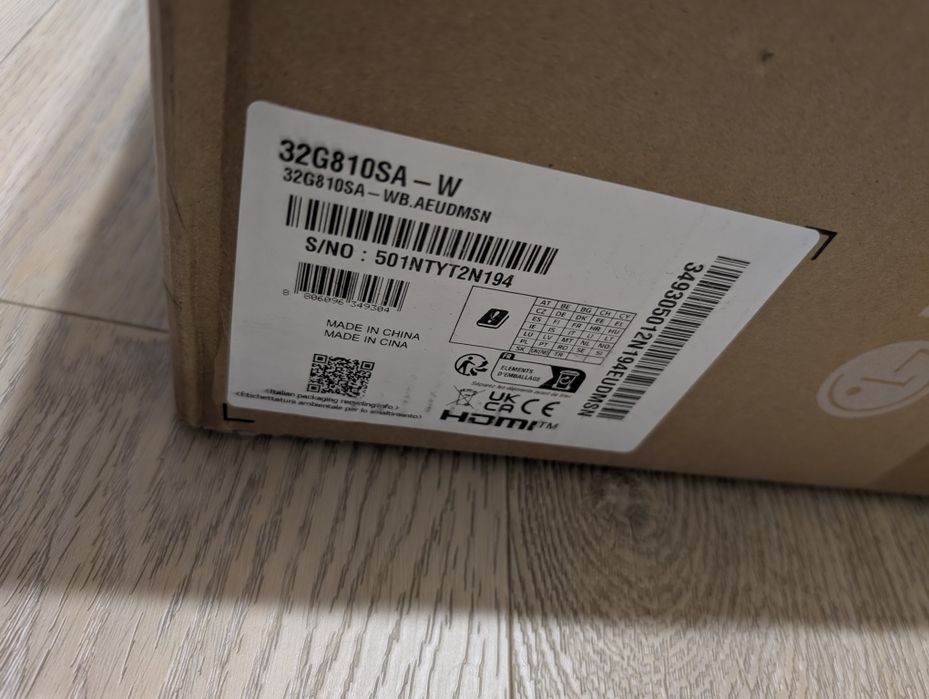 Монітор 31,5" LG 32G810SA-W