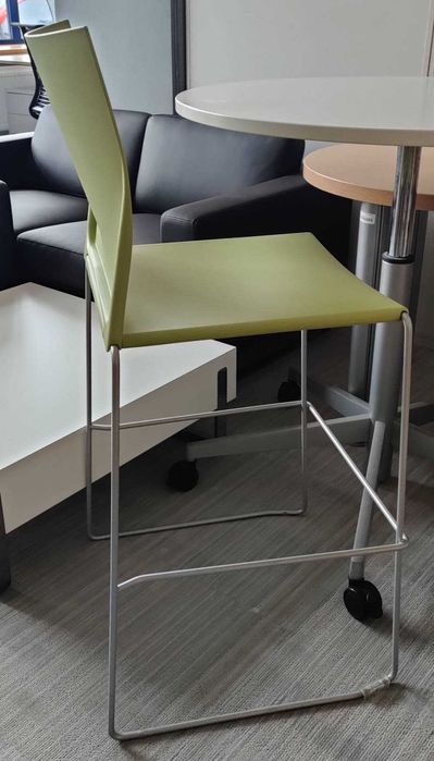 Hocker ProfiM ARIZ zielony krzesło barowe (ok. 30 szt.) WYPRZEDAŻ