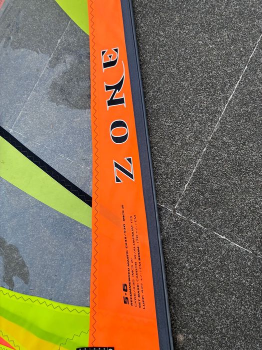 Vela windsurf Neilpryde Zone 5.6m2