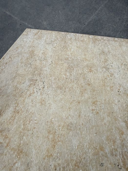 Pavimento cerâmico antiderrapante