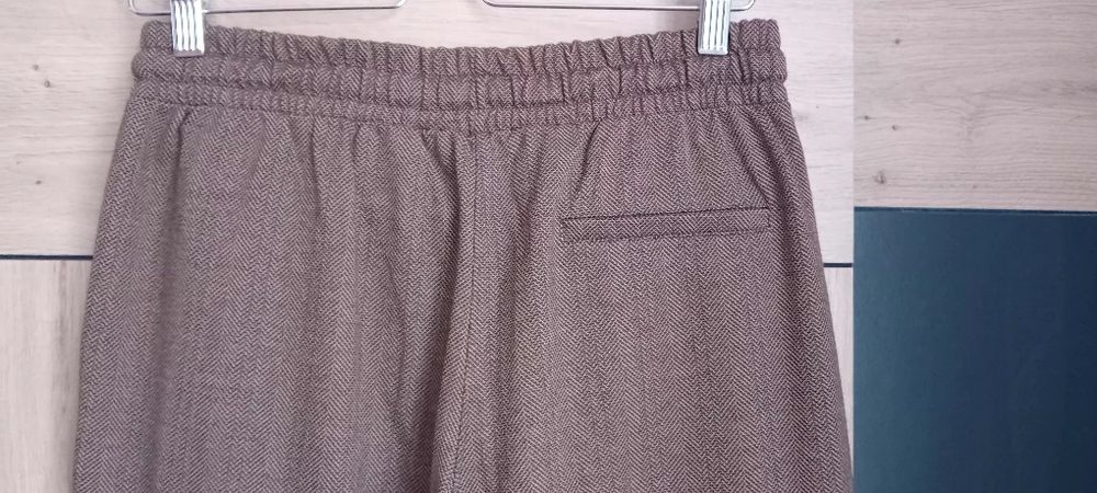 Spodnie materiałowe