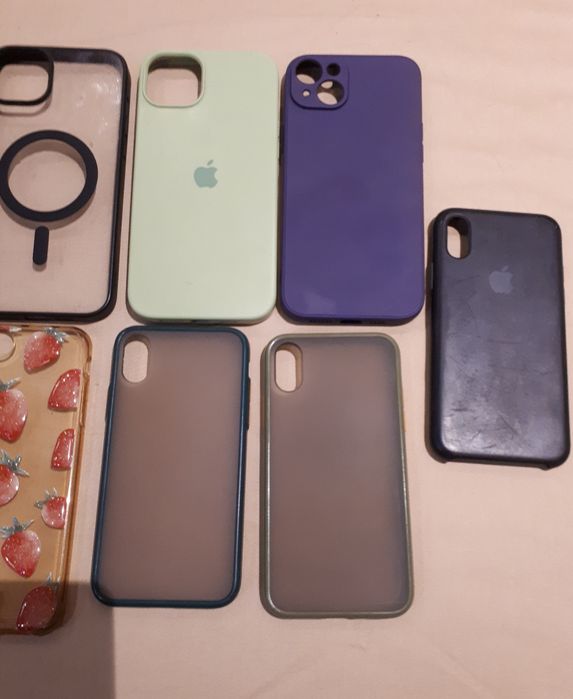 Лот чехлы на IPhone (11шт)