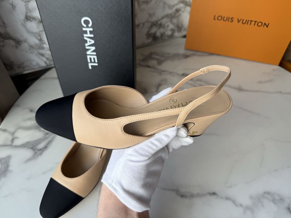 Czółenka Chanel Slingback leather