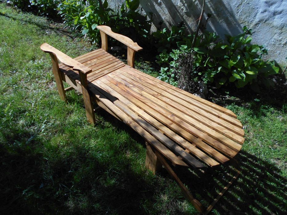 espreguicadeira em madeira