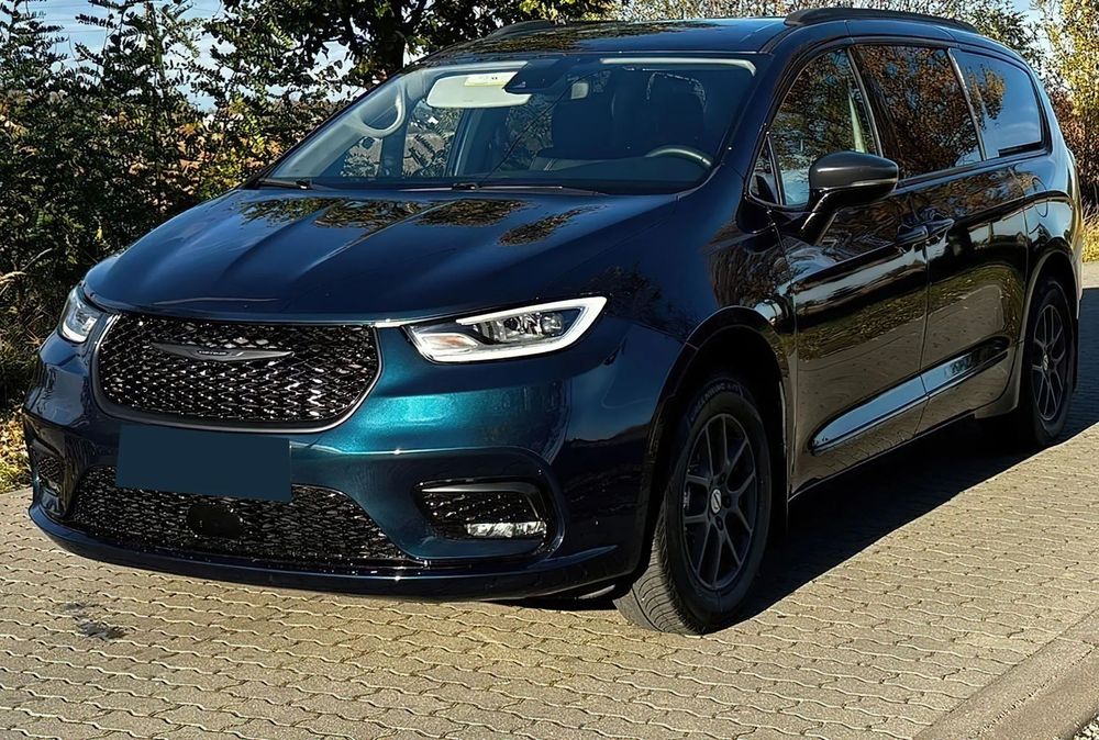 Chrysler Pacifica
