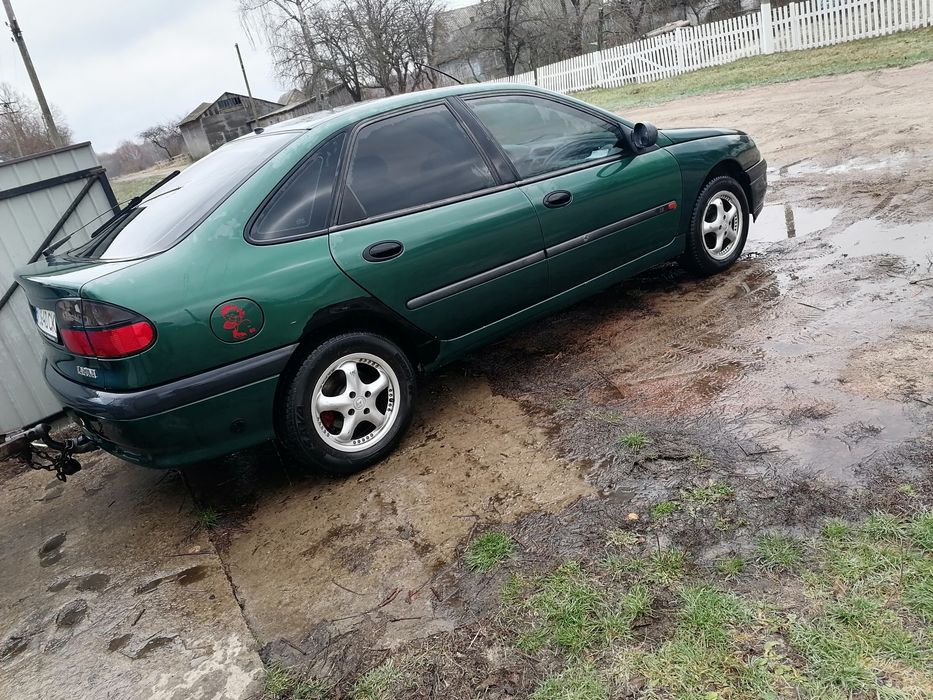 Продам Renault laguna 1