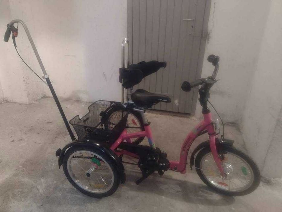 Rowerek trójkołowy MOMO - Schuchmann 16'