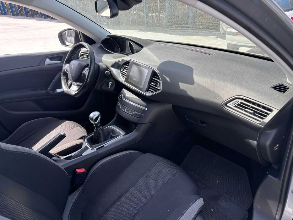 Peças Peugeot 308 1.6 HDI do ano 2020