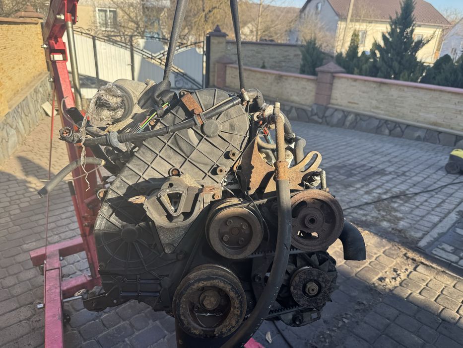 Двигатель мотор Двигун +кпп комплект 1.5 тд на тракторець опель isuzu