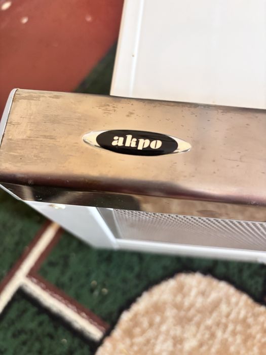 Кухонна витяжка akpo