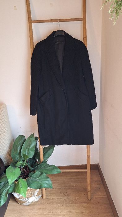 Sobretudo preto Zara