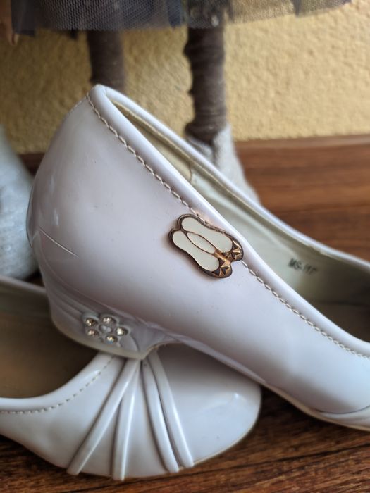 Туфельки. Туфлі.