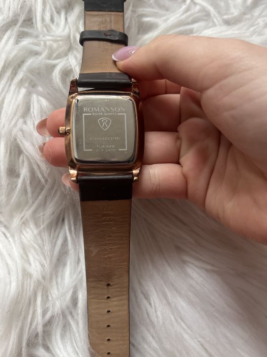 Годинник Romanson