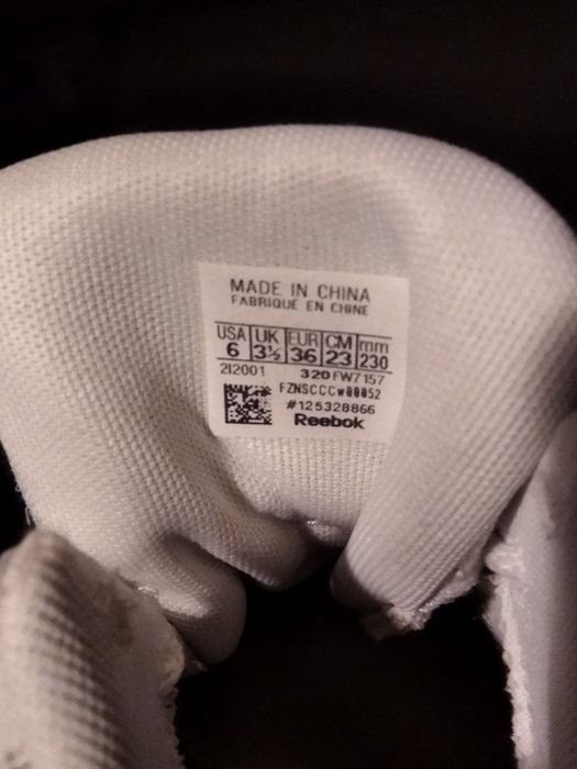 Białe buty Reebok