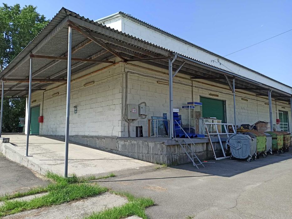 Складской комплекс 2000 м2.