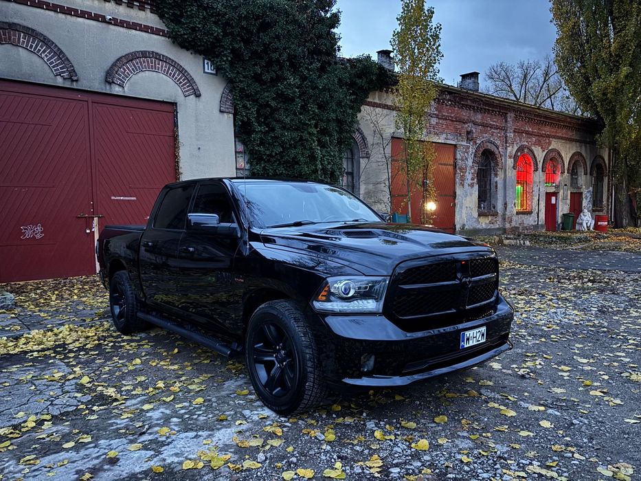 RAM 1500 Bezwypadkowy, wersja Sport