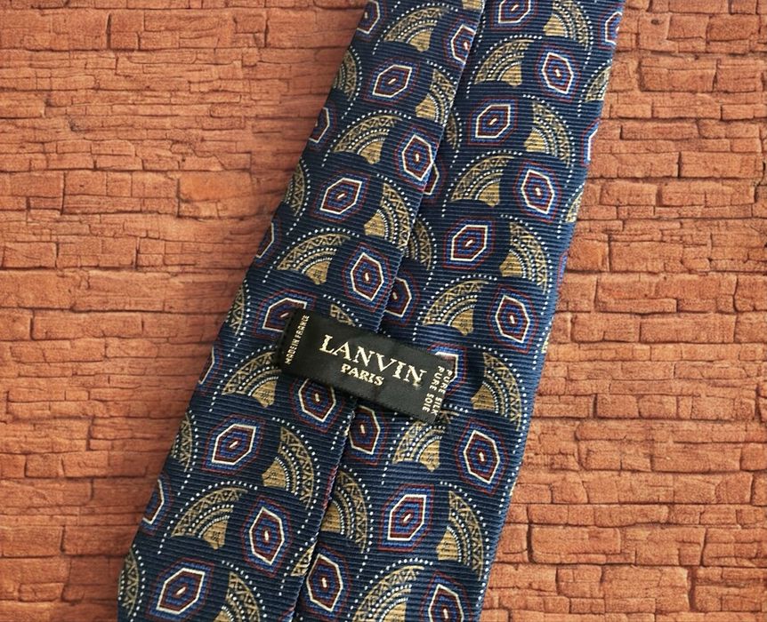 Краватки Lanvin