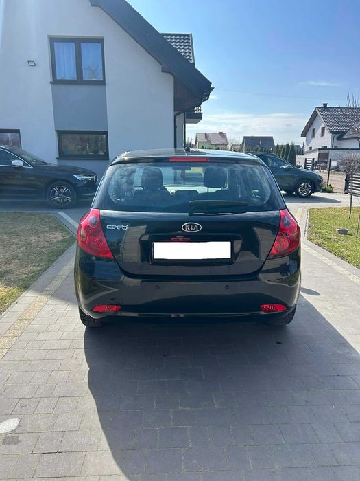 KIA CEED 1.4 benzyna, stan bardzo dobry