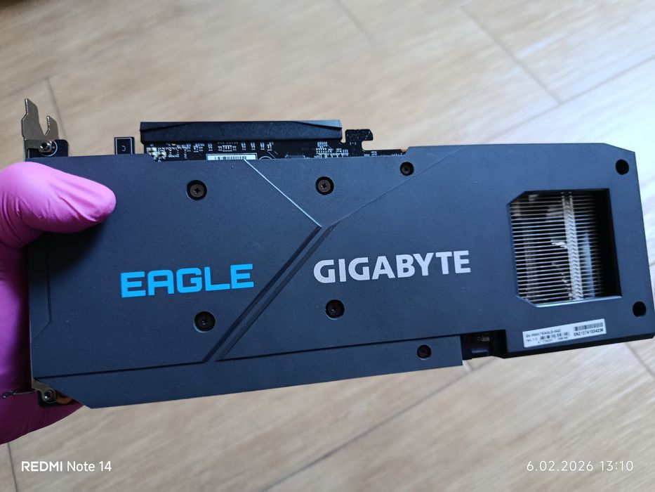 AMD Radeon RX 6600 XT GIGABYTE Eagle 8GB