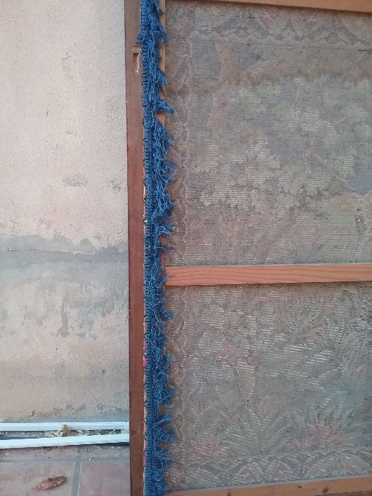 Tapeçaria com motivos africanos