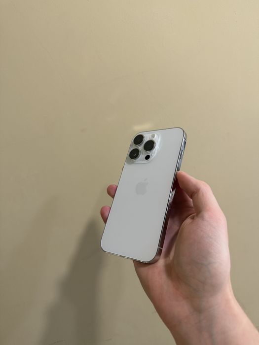 Б/у Iphone 14 Pro 256 Silver гарний стан