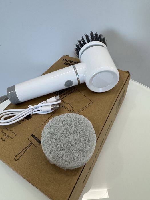 Електрична щітка для прибирання бездротова акумуляторна